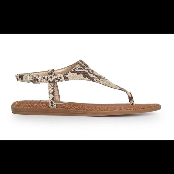 Sandal - Picture 8 of 9